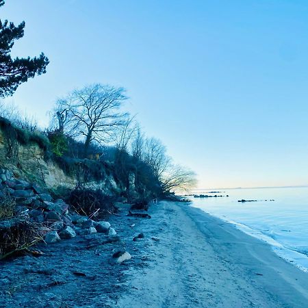 Ferienhaus Am Strand Loissin Buitenkant foto